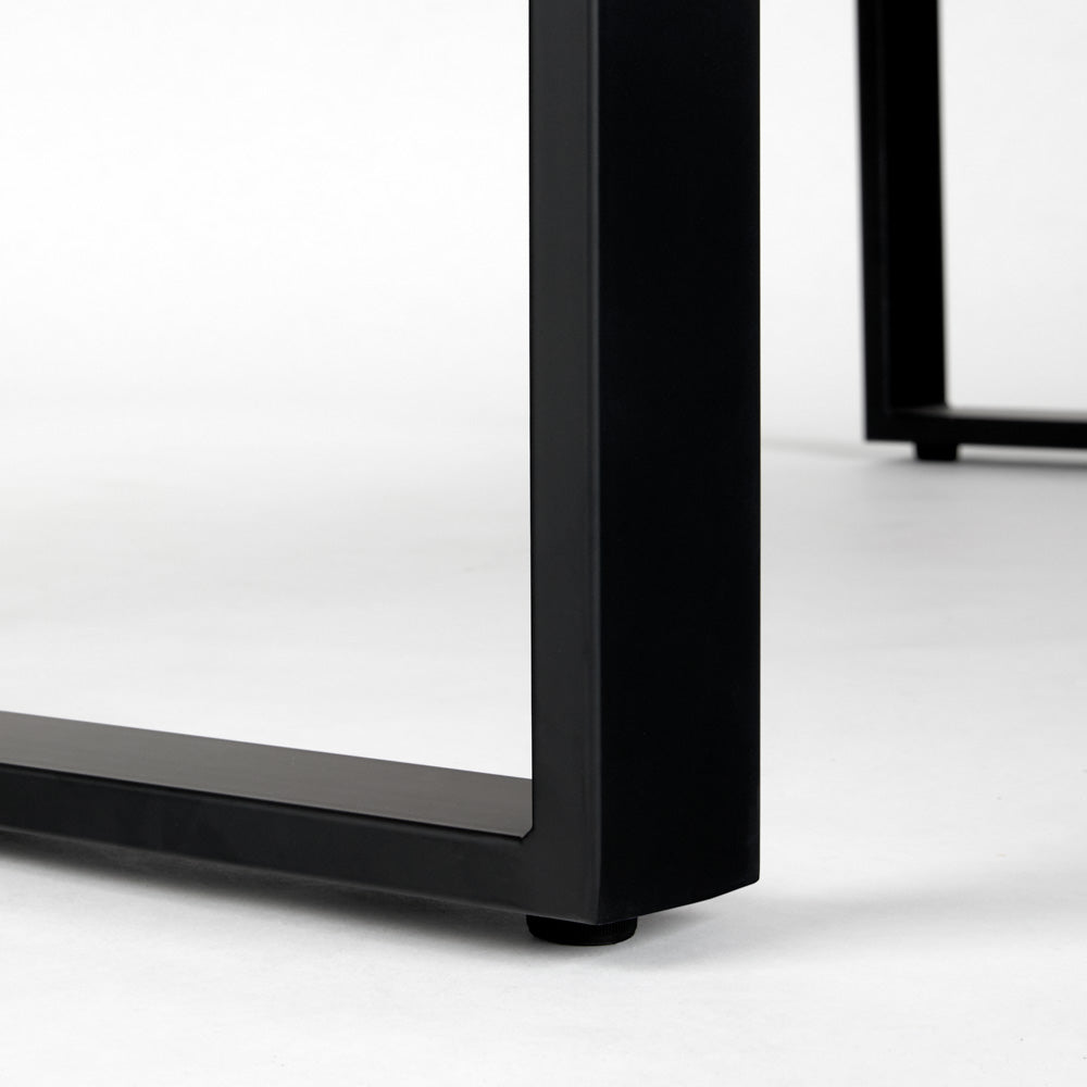steel legs dining table