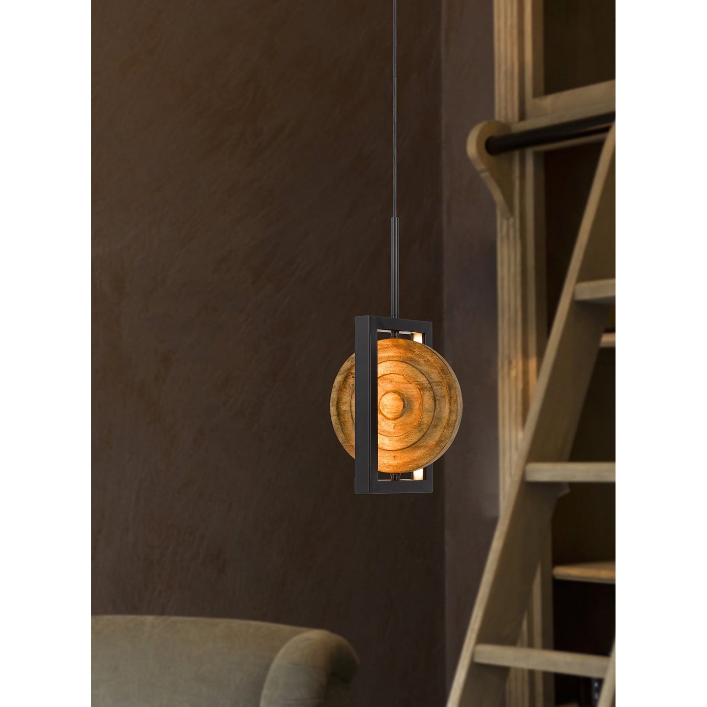 metal pendant
