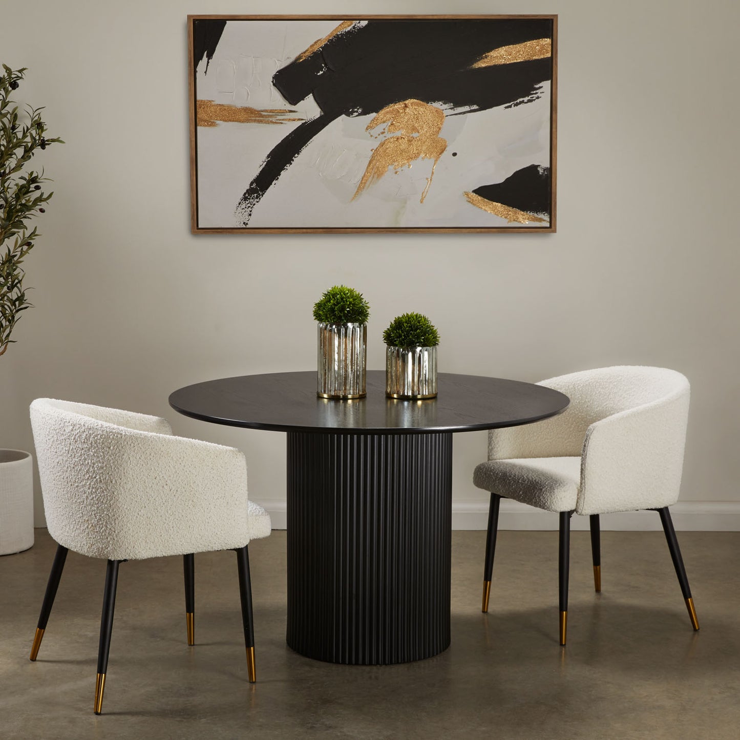 luxury dining table