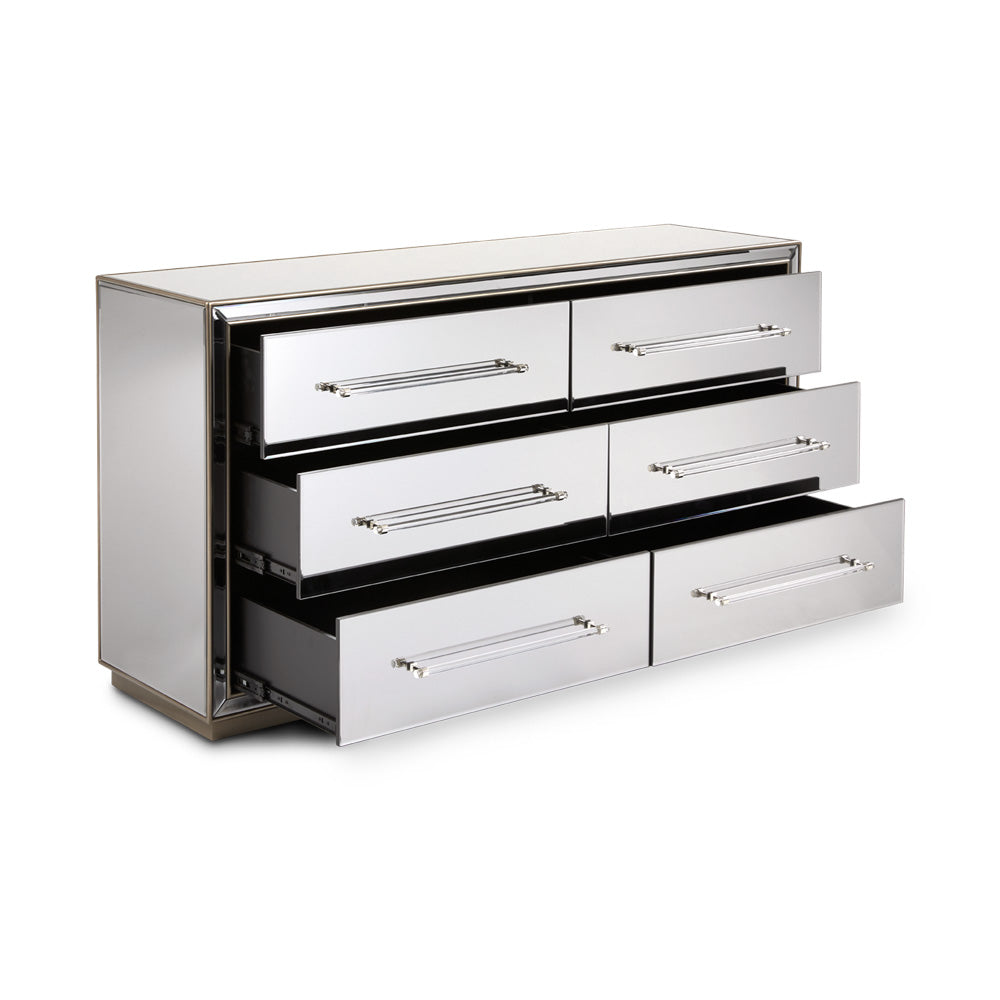 Chester with drawers