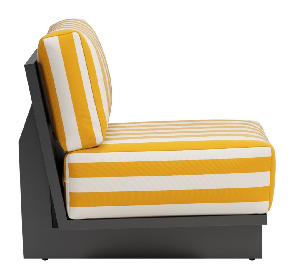 best outdoor accent chair