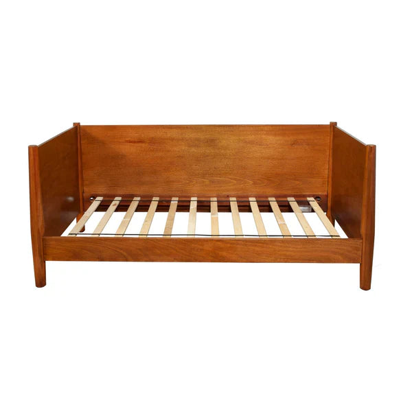 wood day bed